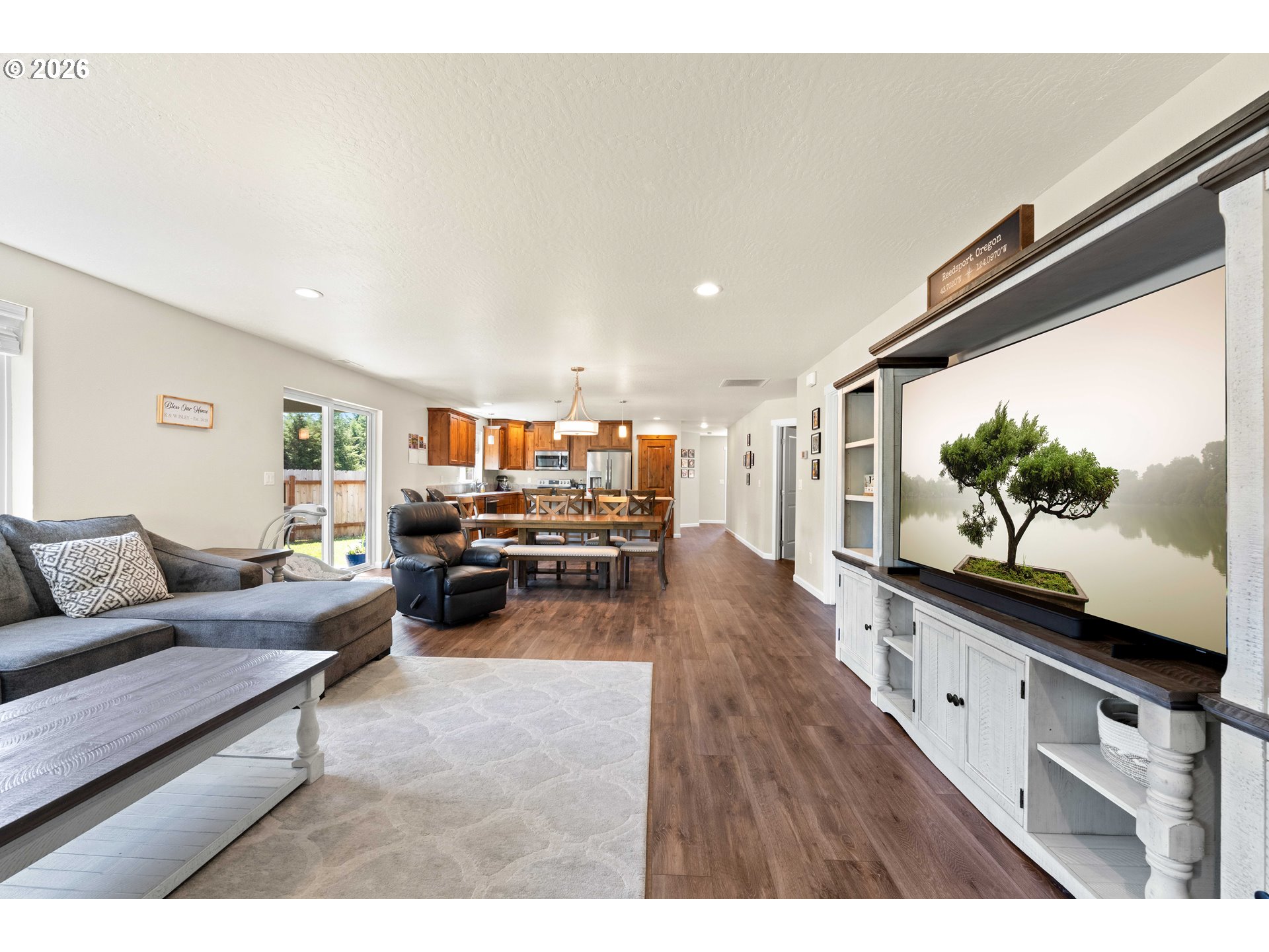 280 FOXGLOVE WAY