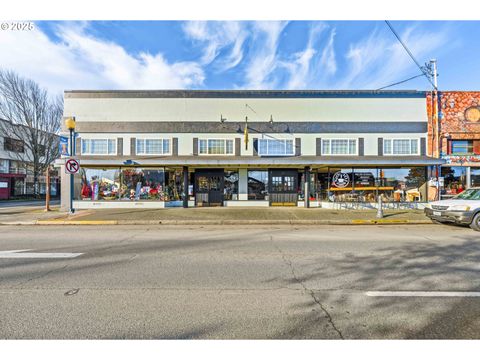 171 S BROADWAY ST Coos Bay OR 97420