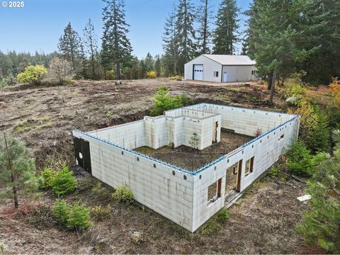 7 Corey LN White Salmon WA 98672