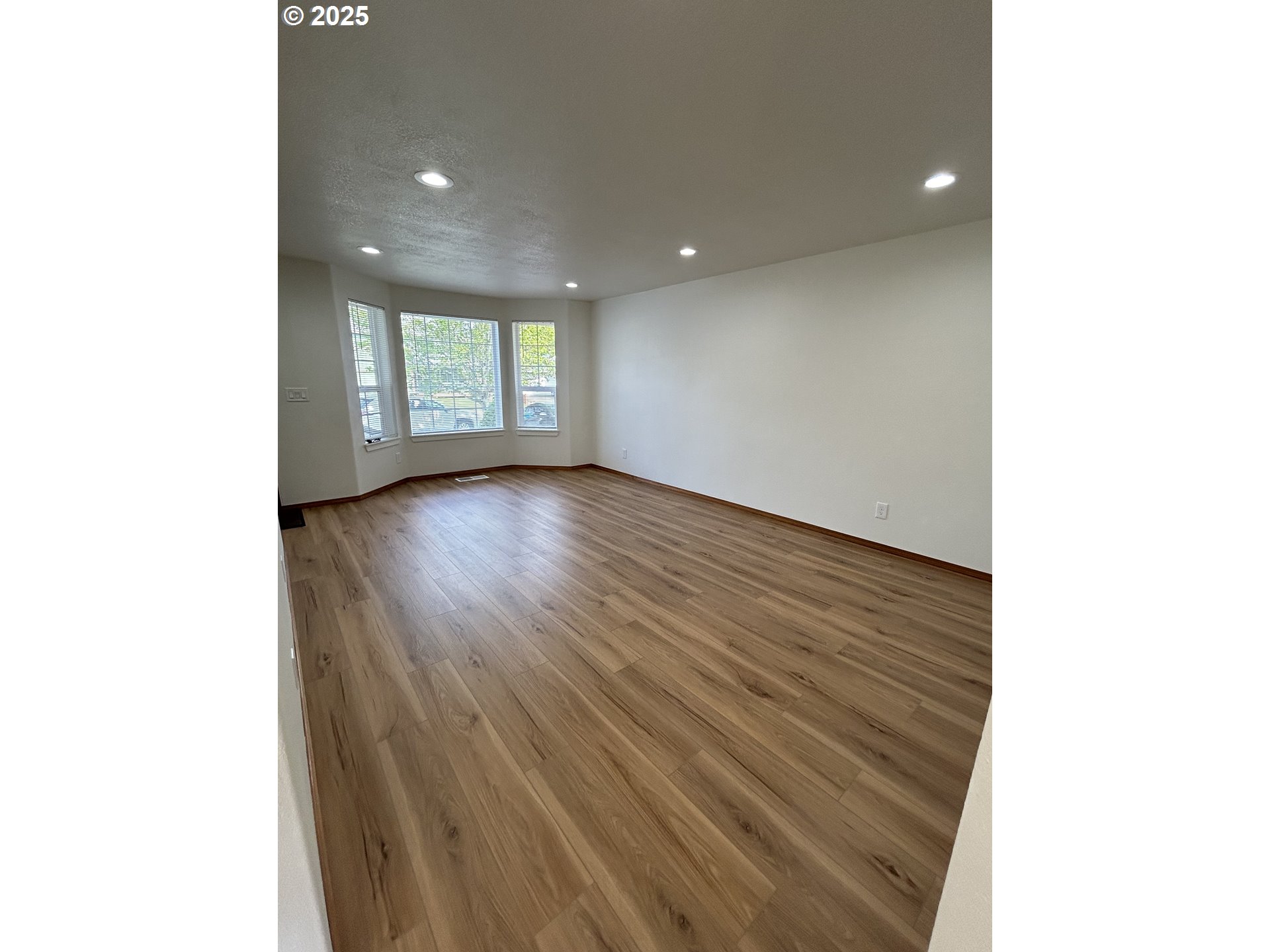 2904 NE 145TH AVE