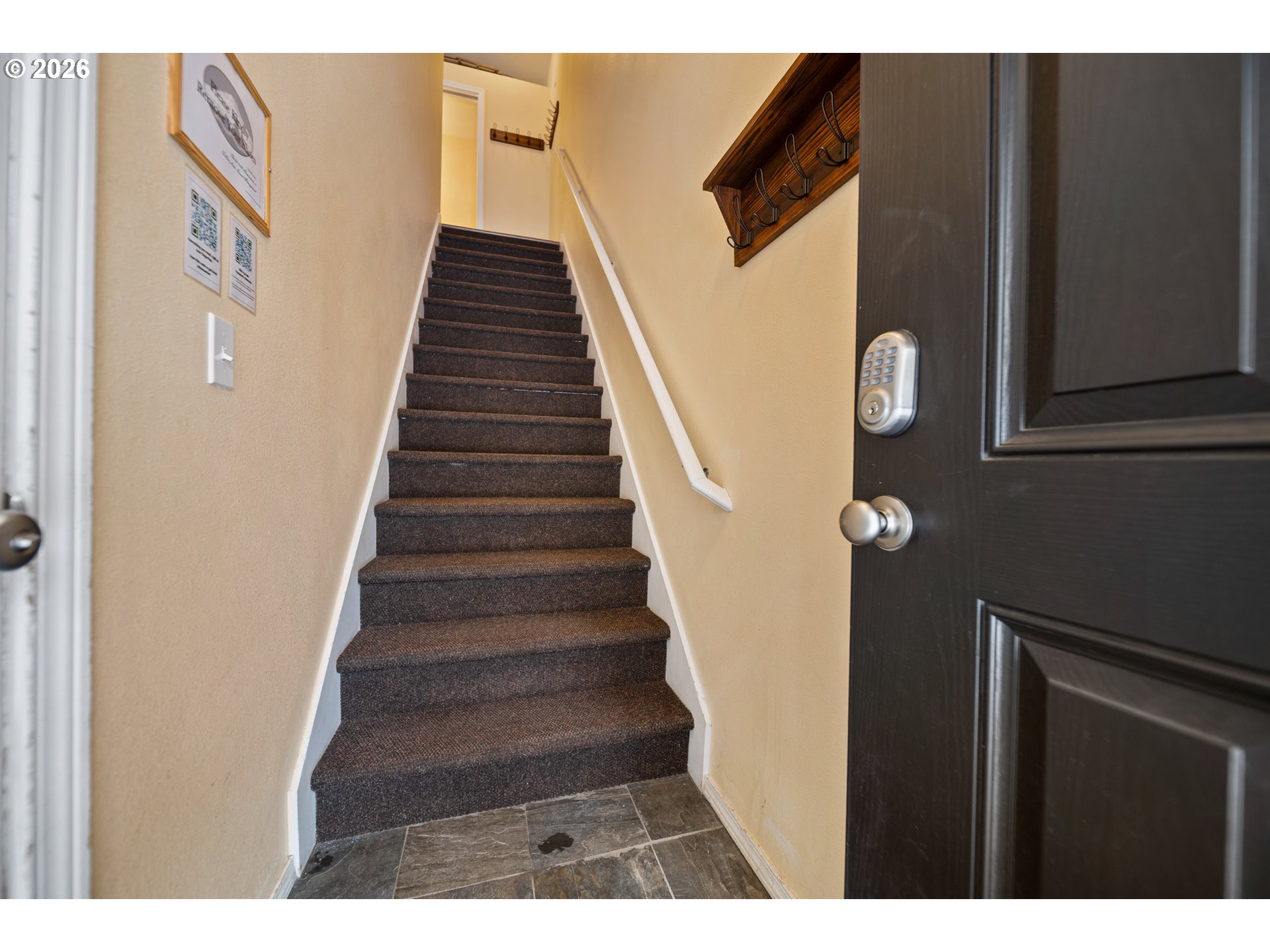 87786 E CREEK RIDGE RD