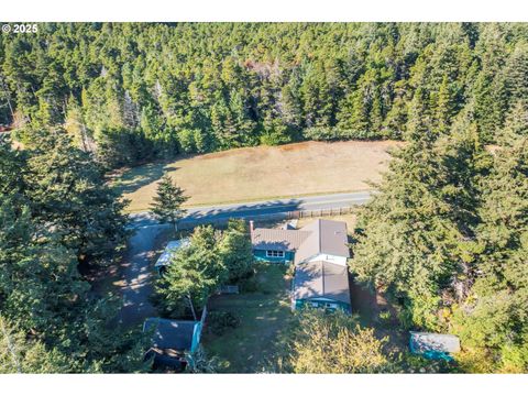 A home in Port Orford