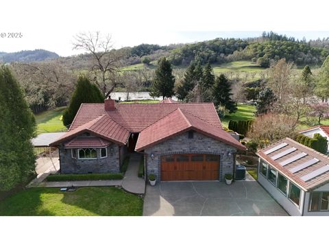1356 Echo Dr, Roseburg, OR 97470 - MLS#: 413898509