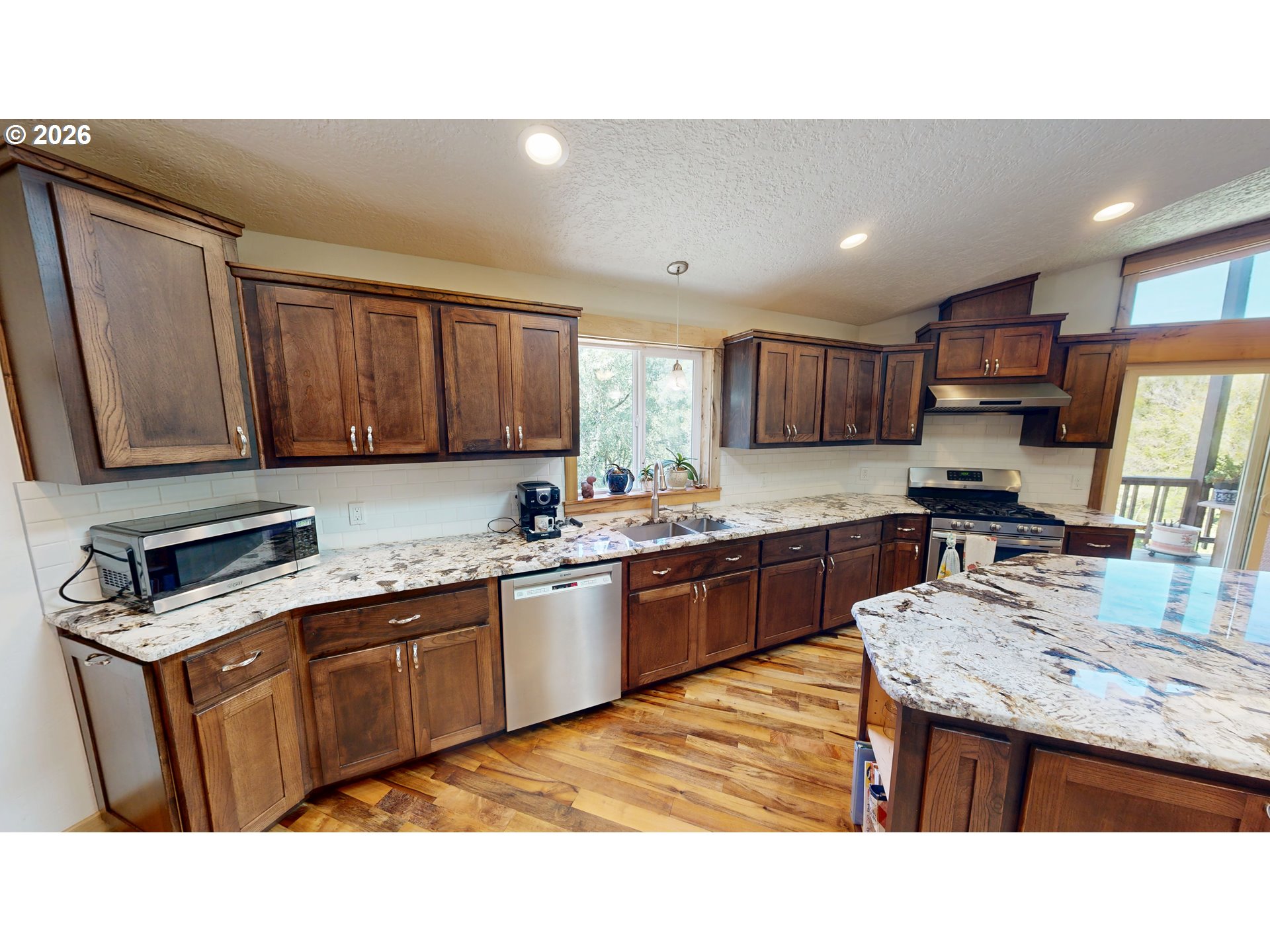 17638 LEWIS CREEK RD