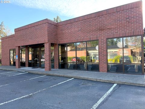 16120 BOONES FERRY RD Lake Oswego OR 97035