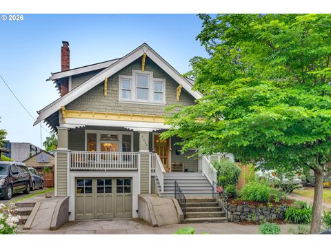 2534 SE 32ND AVE Portland OR 97202