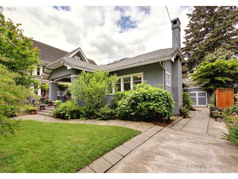 2333 NE 25TH AVE Portland OR 97212
