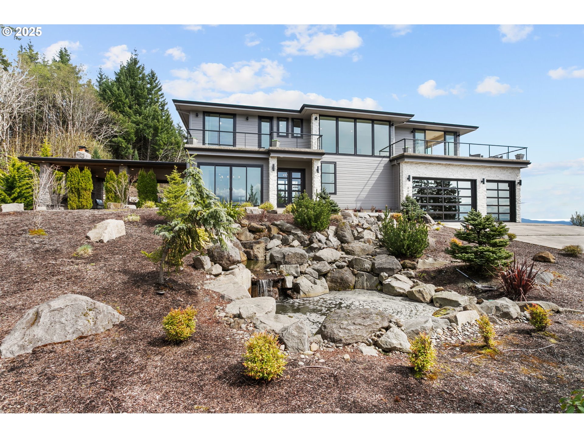 858 SOMMERSET RD