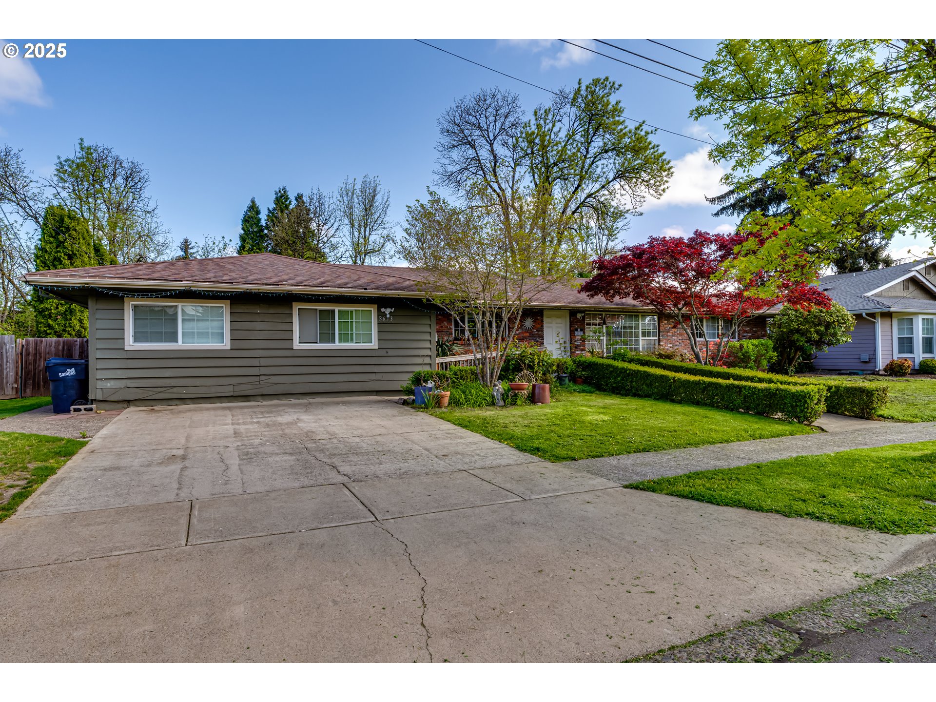 2653 SHARON WAY
