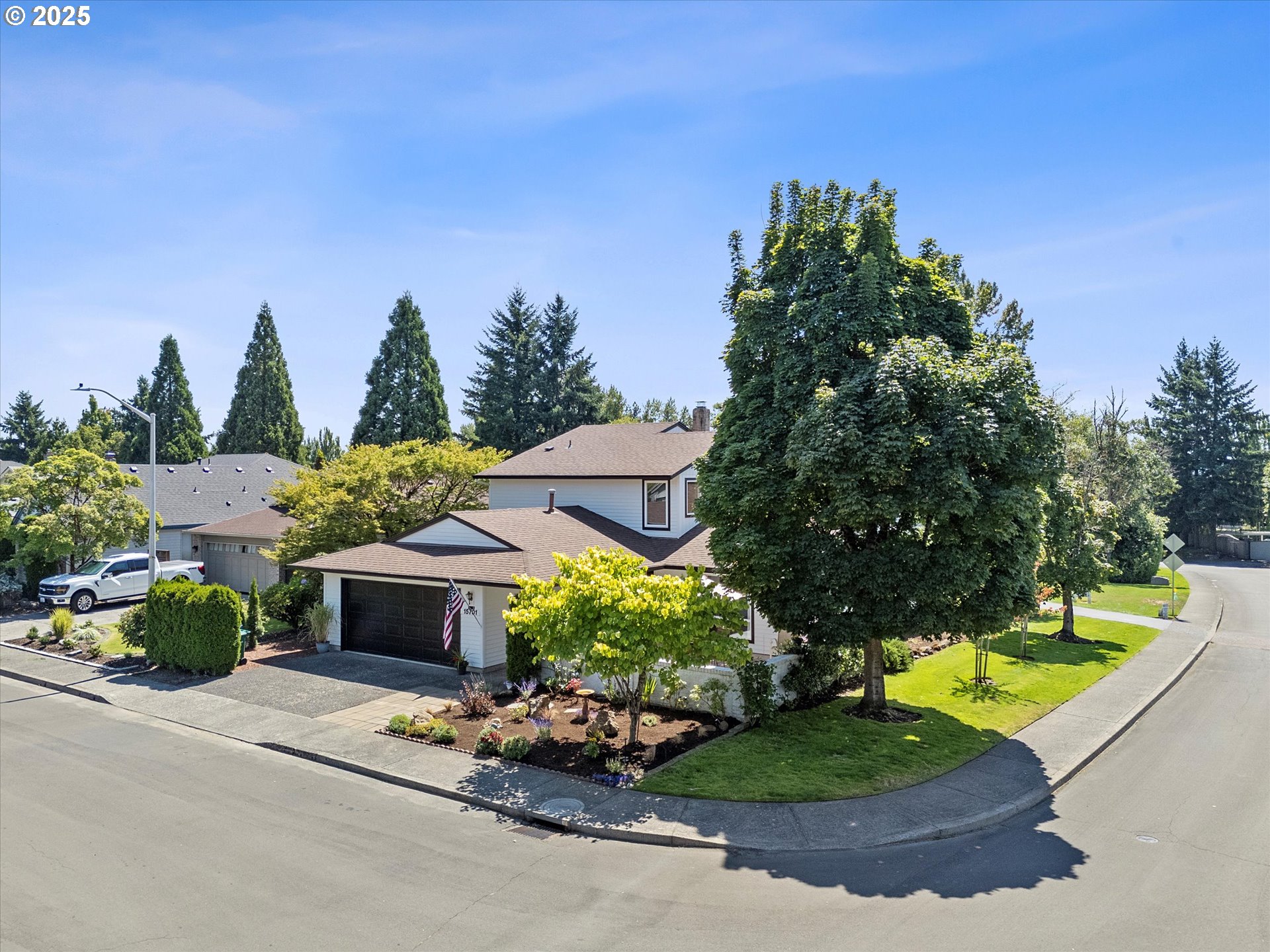 15701 SE 34TH CIR