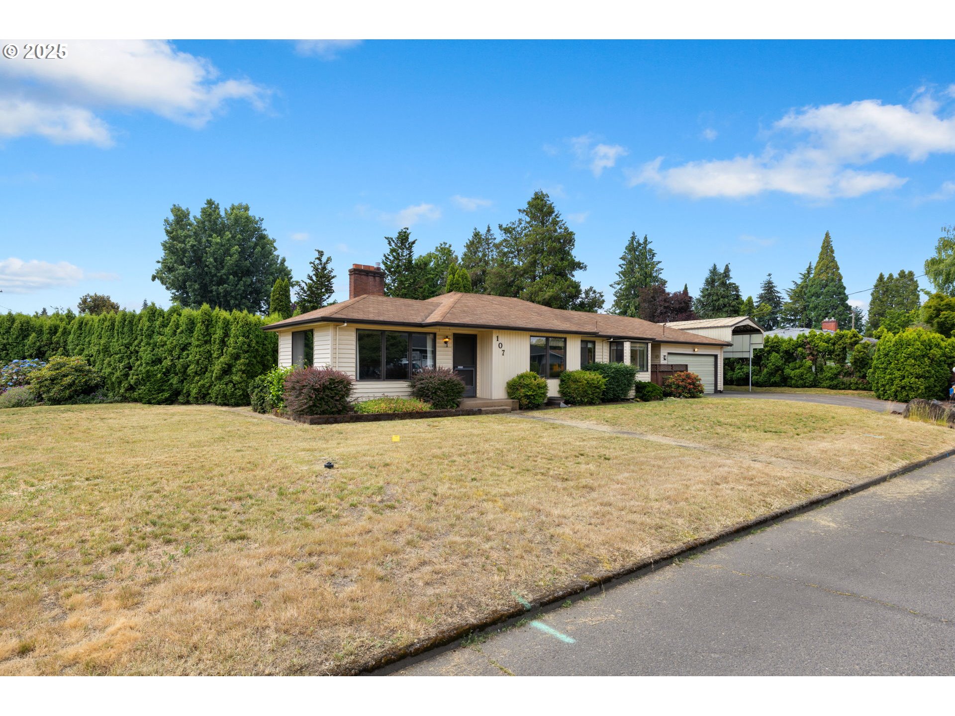 107 NW 10TH AVE
