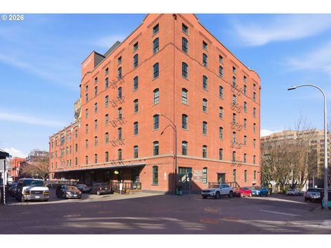 416 NW 13TH AVE 208 Portland OR 97209