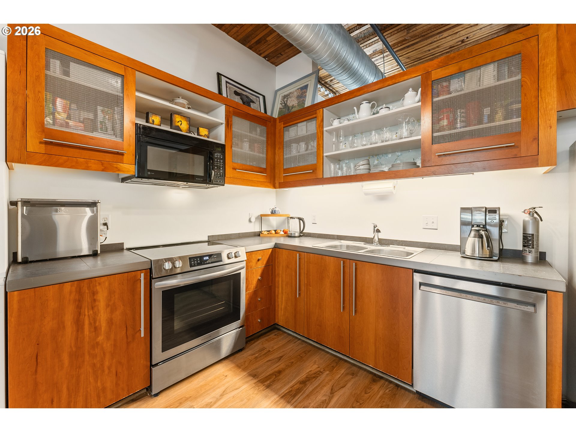 1420 NW LOVEJOY ST 523