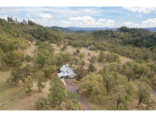 87121 KELLMORE ST, EUGENE, OR 97402 - Image 4d8bc59e2bf5acd2a296bdb06d20fca3/4089566193