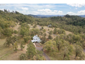 87121 KELLMORE ST Eugene OR 97402