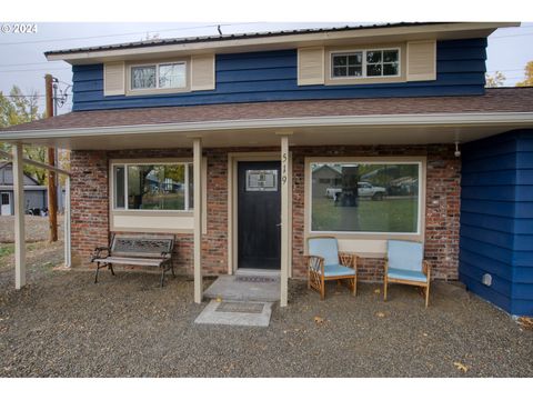 A home in Goldendale