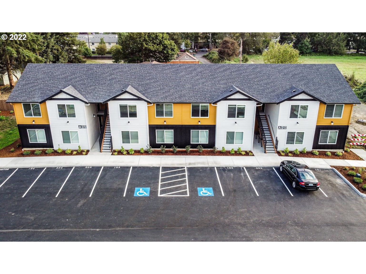 221 SE CLARK AVE