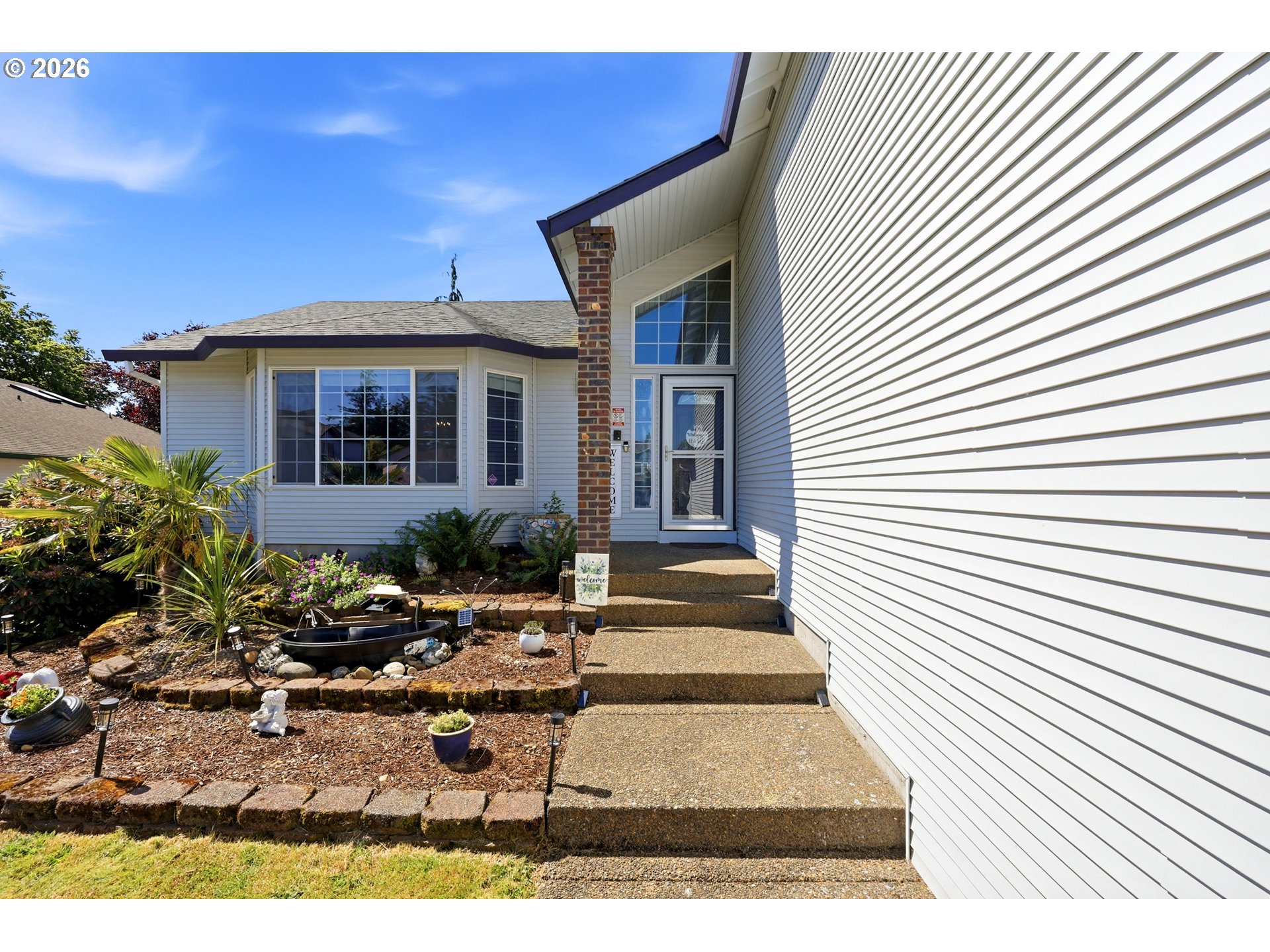 554 SW 12TH CIR