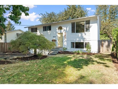 4833 SW PALATINE ST Portland OR 97219