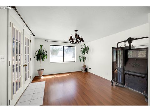 Tiny photo for 36250 Enterprise Rd, Creswell, OR 97426 (MLS # 392440823)