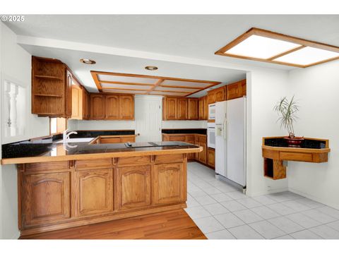 Tiny photo for 36250 Enterprise Rd, Creswell, OR 97426 (MLS # 392440823)