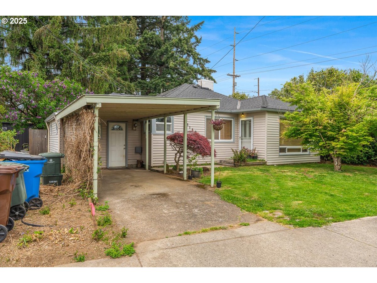 3139 MAIN ST