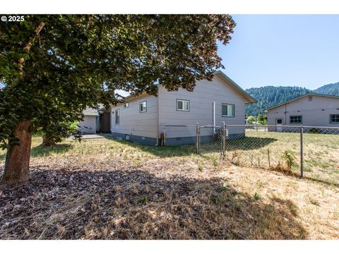 Tiny photo for 47601 Highway 58, Oakridge, OR 97463 (MLS # 760666666)