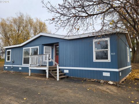 A home in Wasco