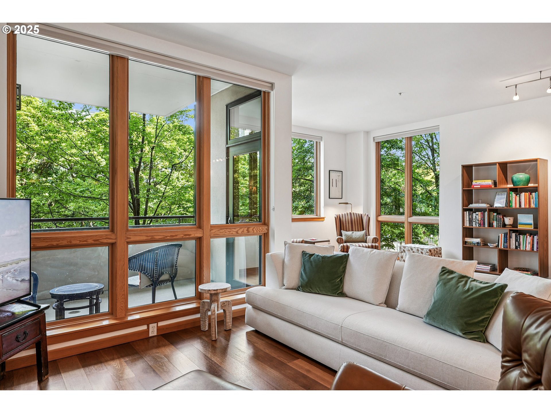 1030 NW JOHNSON ST 224