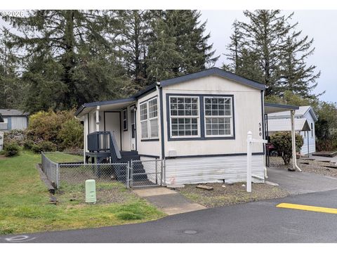 580 SHOREPINES PL Coos Bay OR 97420