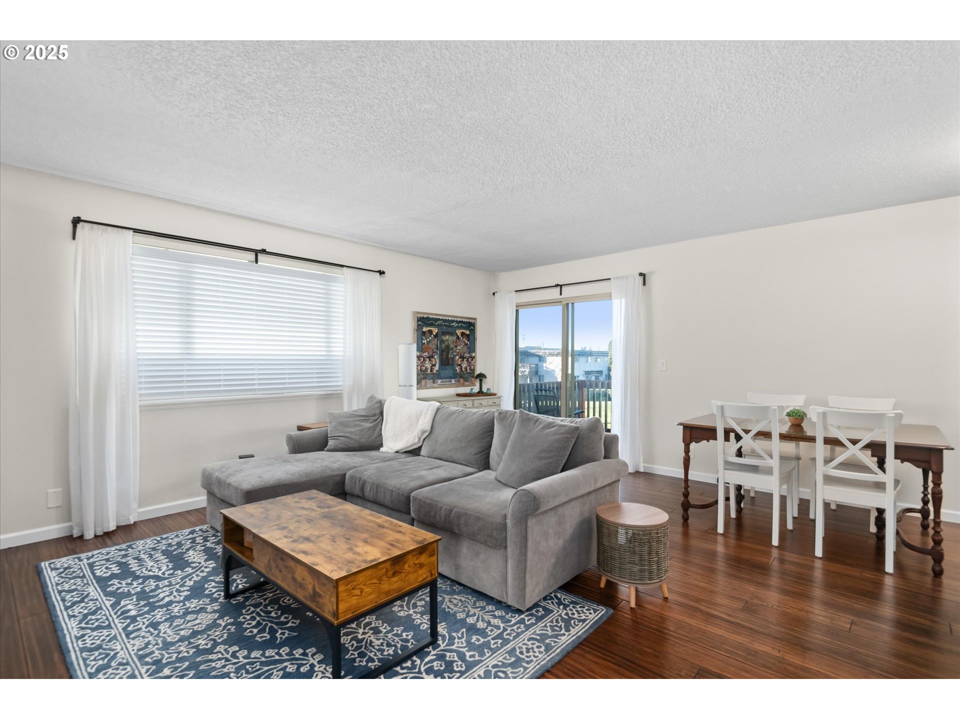 Springfield, Oregon 97477, United States, 2 Bedrooms Bedrooms, ,1 BathroomBathrooms,Residential,Pending,4844