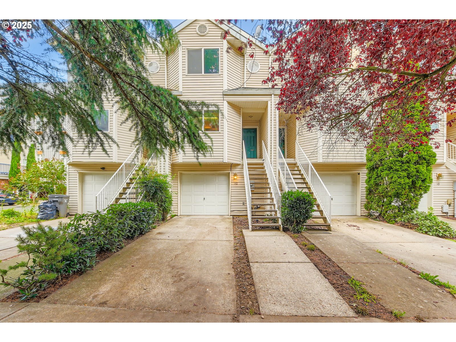 10 SE 105TH AVE