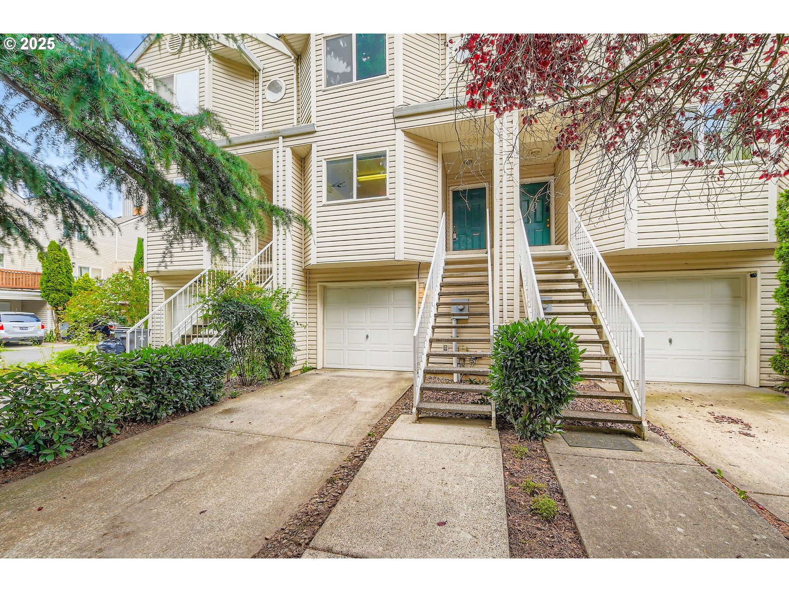 10 SE 105TH AVE