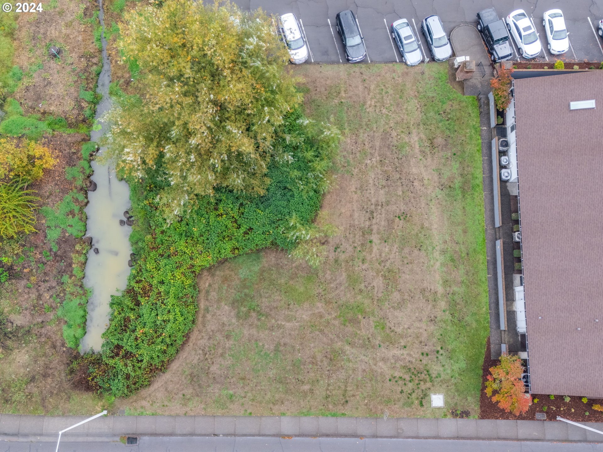 8475 SW TUALATIN RD