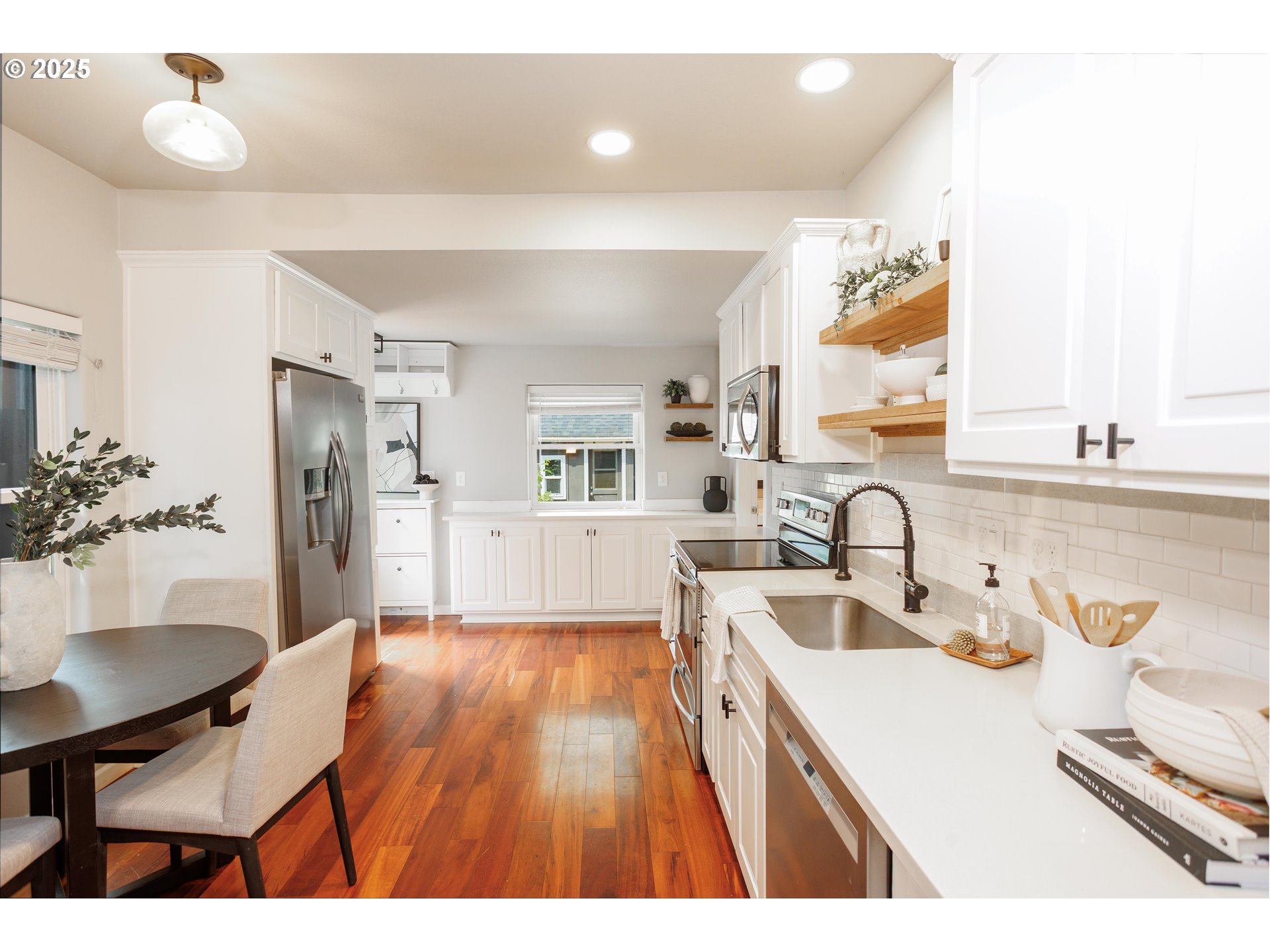 7015 SE BOISE ST