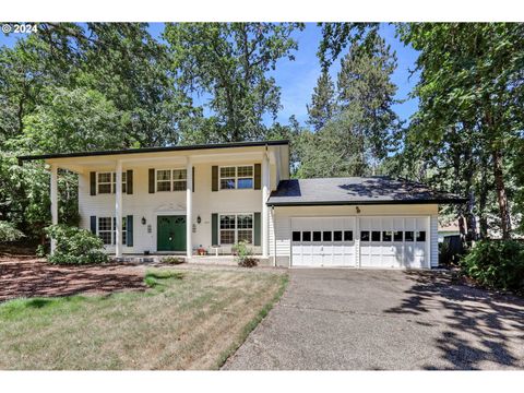 3833 WILSHIRE LN Eugene OR 97405
