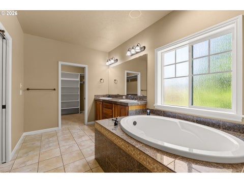 Tiny photo for 225 Pebble Beach Dr, Creswell, OR 97426 (MLS # 781460063)