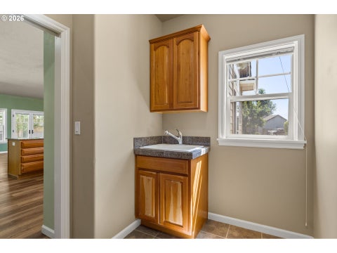 Tiny photo for 225 Pebble Beach Dr, Creswell, OR 97426 (MLS # 781460063)
