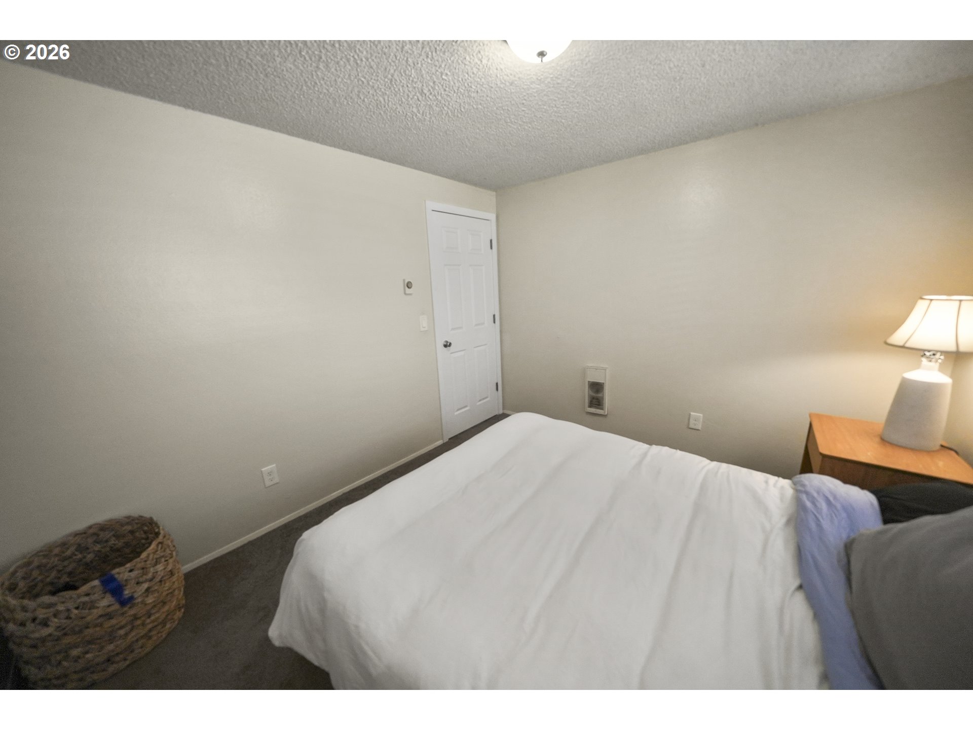 2413 MARKLE AVE