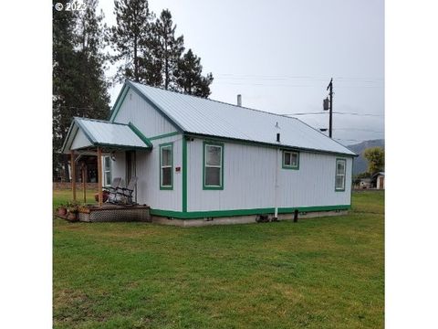 A home in Wallowa