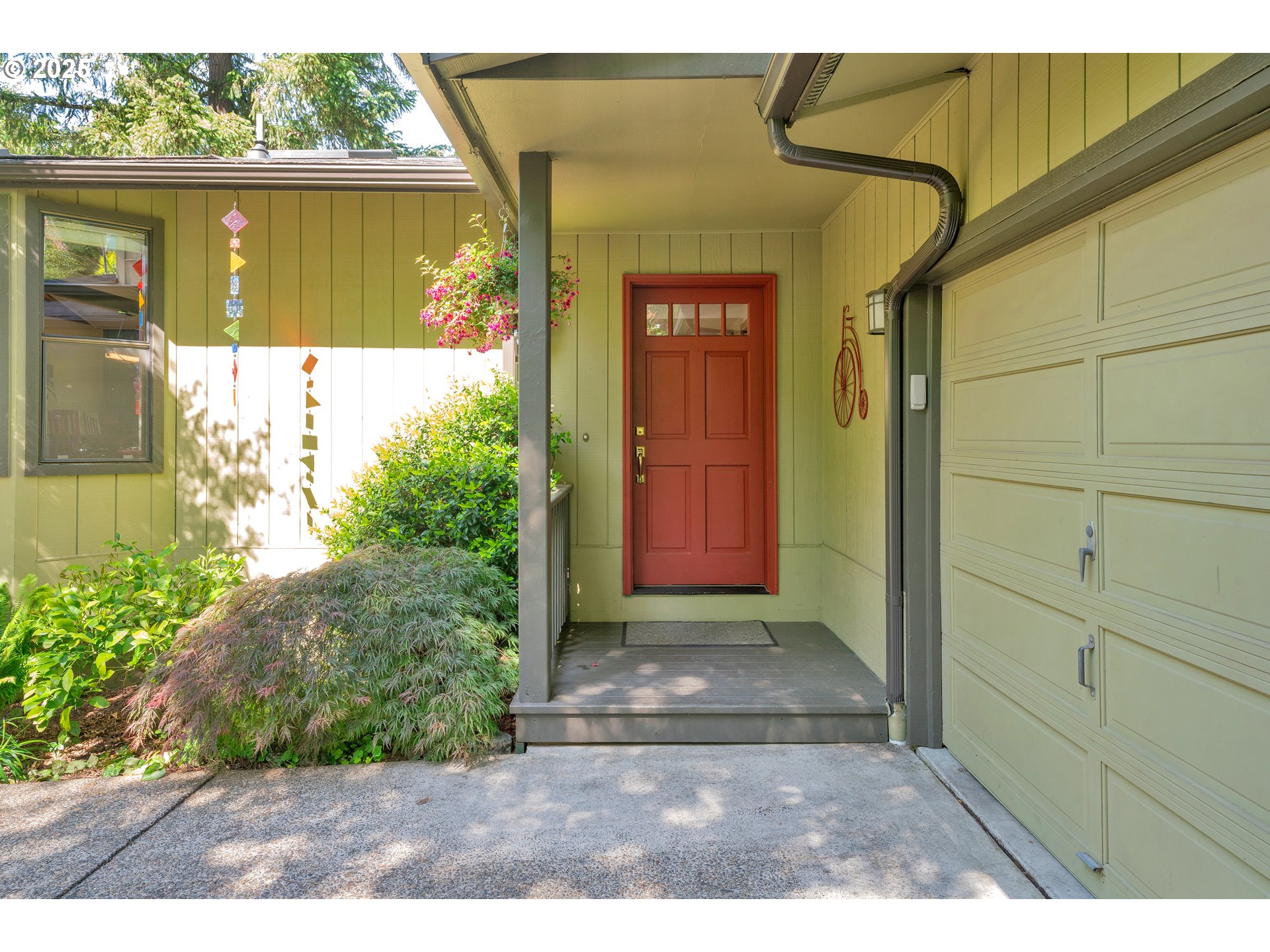91 MARLBORO LN