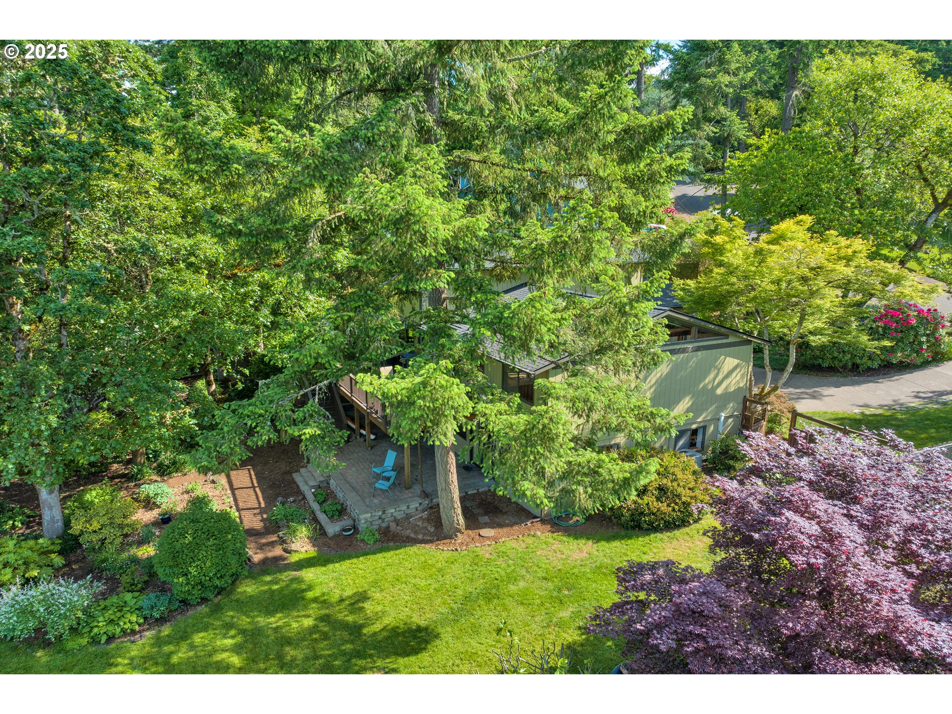 91 MARLBORO LN