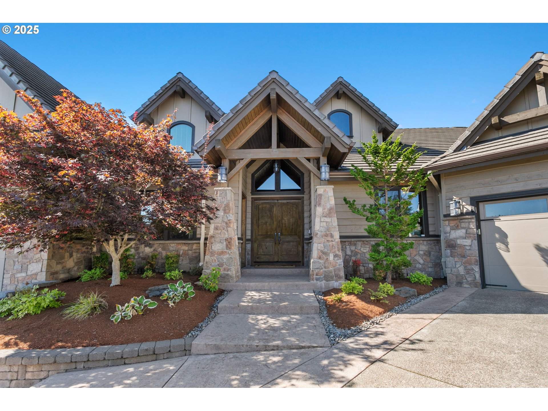 8555 SE NORTHERN HEIGHTS CT
