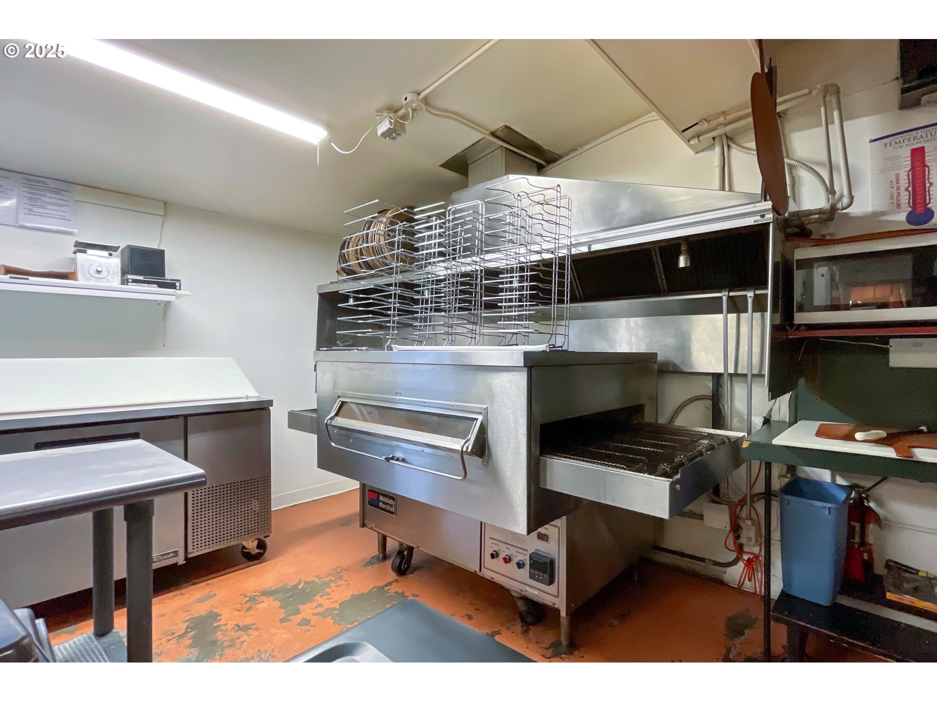 Rockaway Beach, Oregon 97136, United States, ,Commercial,Active,130342