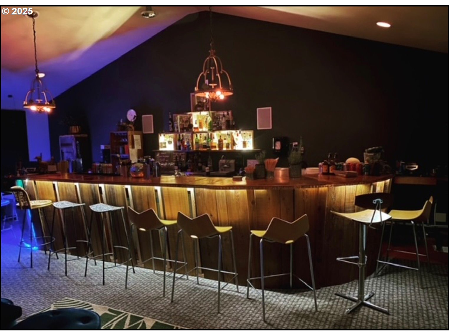 Rockaway Beach, Oregon 97136, United States, ,Commercial,Active,130342