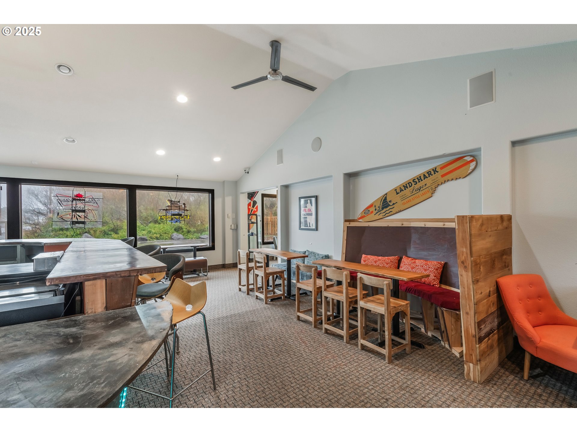 Rockaway Beach, Oregon 97136, United States, ,Commercial,Active,130342