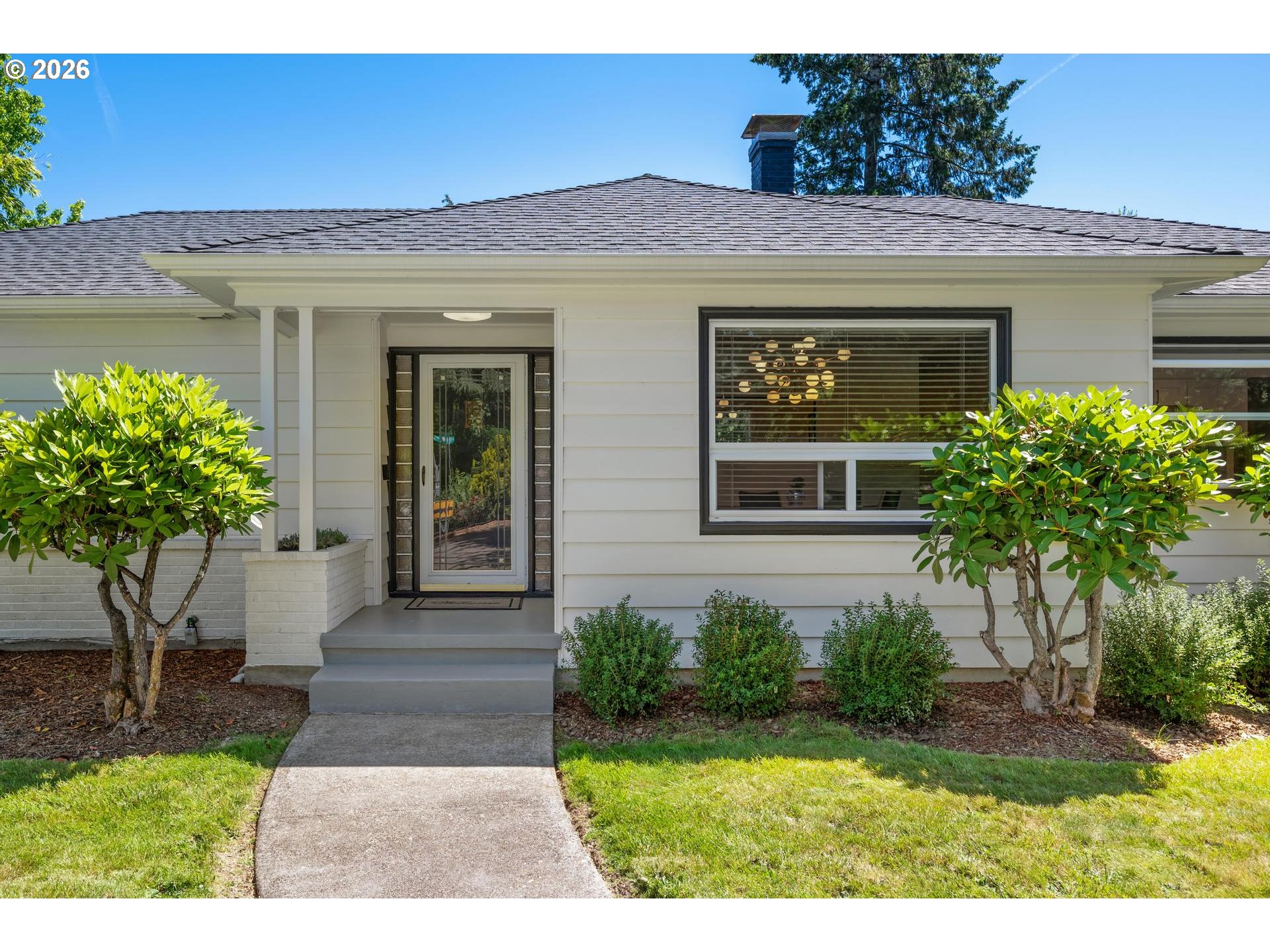 8460 SW FAIRWAY DR