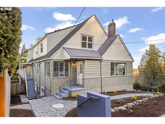 3412 SW 13TH AVE, PORTLAND, OR 97239 - Image 4f773f4e4ae057a2cbf2c7f53a2cf709/1708638064