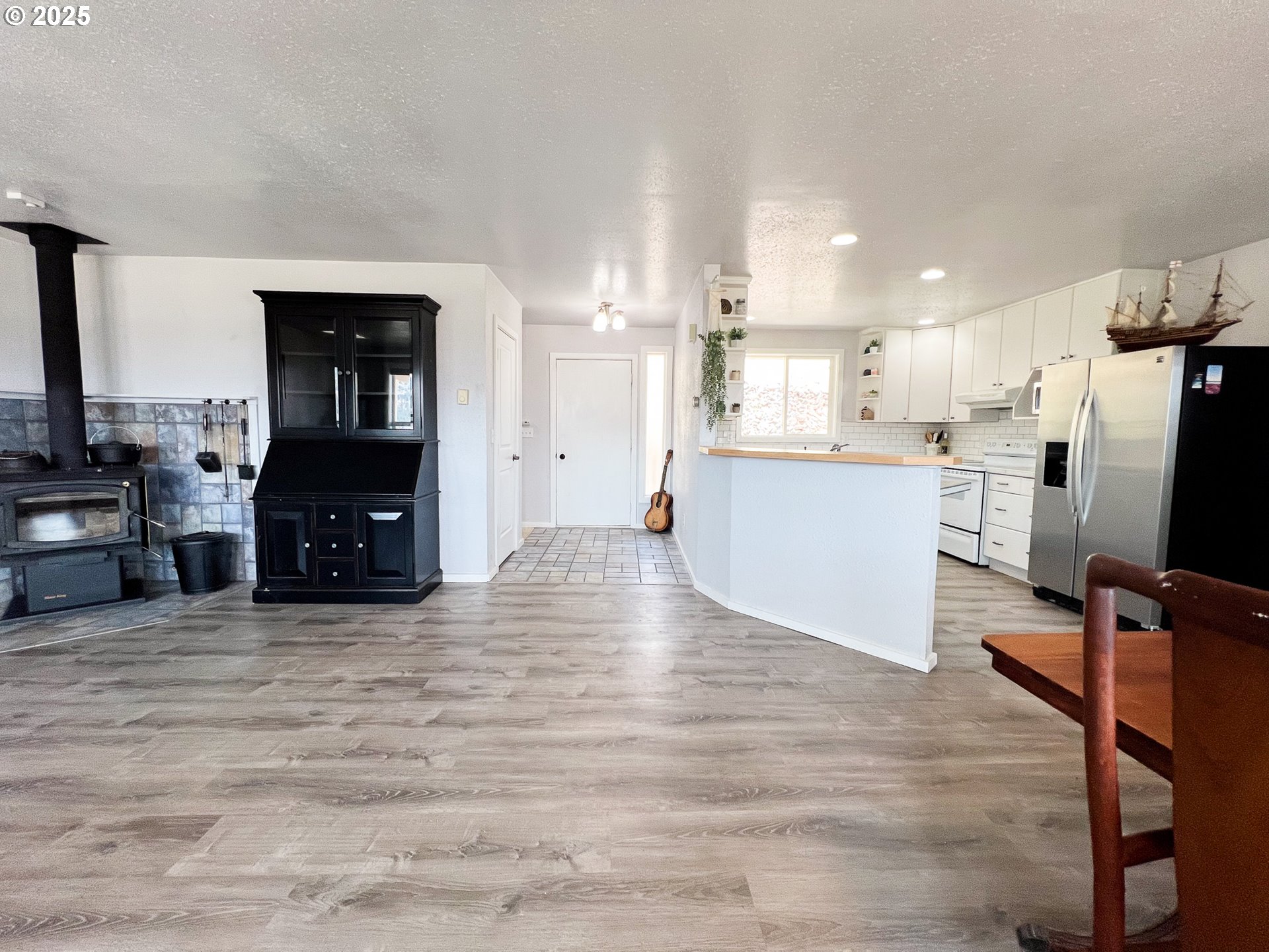 111 VALLEY VIEW DR