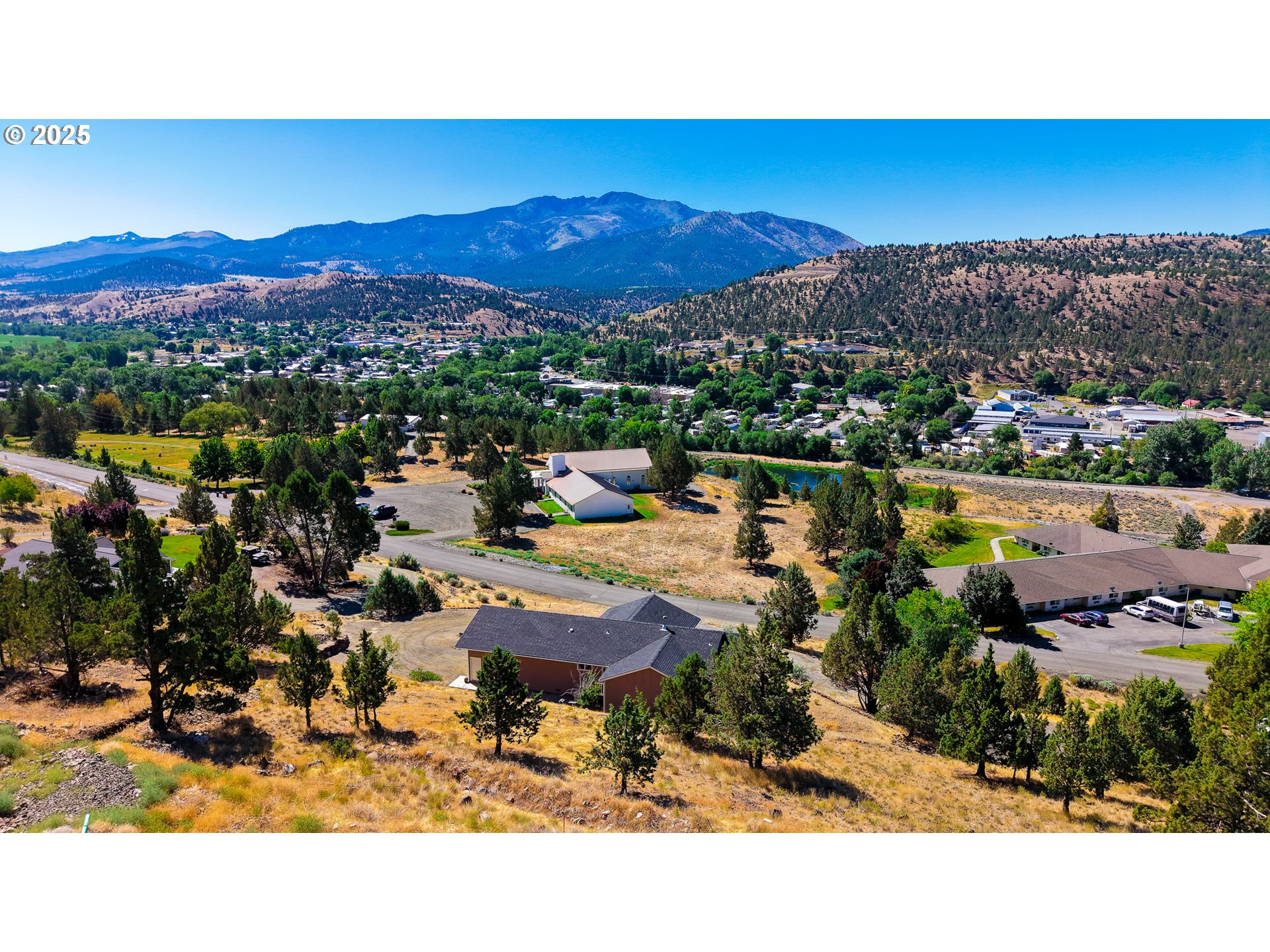 111 VALLEY VIEW DR